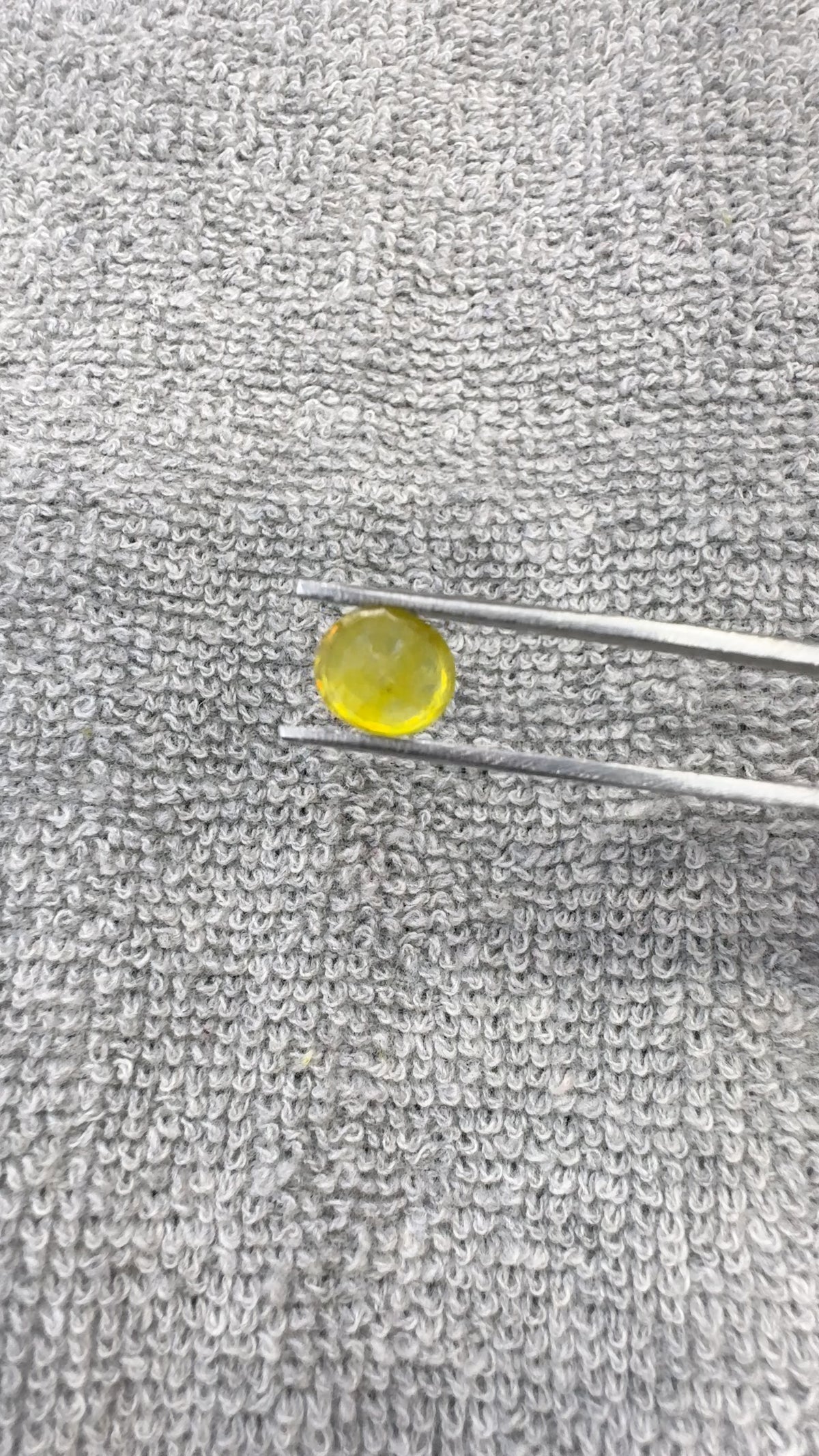 3.650 Carat Certified Natural Yellow Sapphire