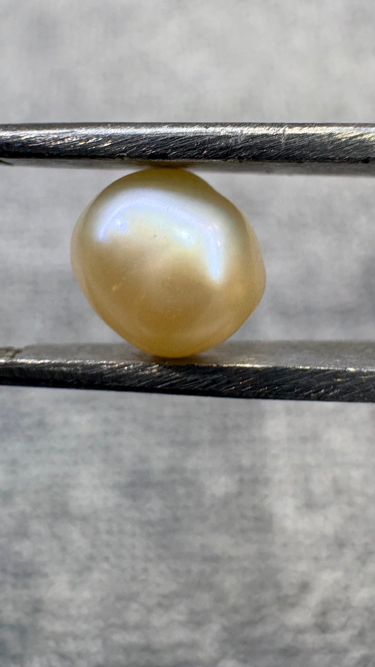 2.17 Carat Certified Natural Moti