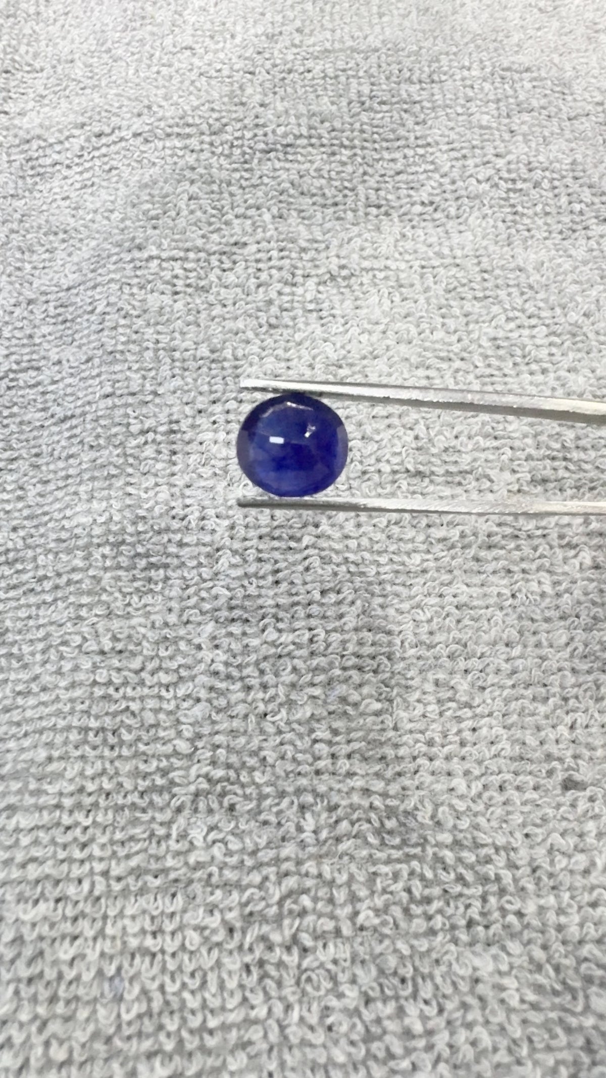 6.00 Carat Certified Natural Blue Sapphire