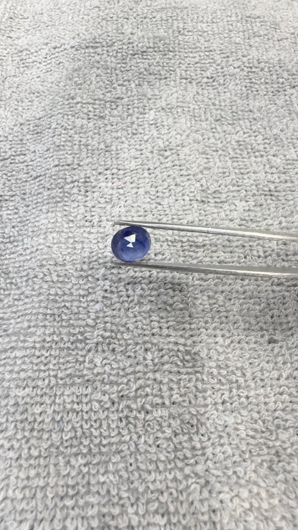 3.88 Carat Certified Natural Blue Sapphire