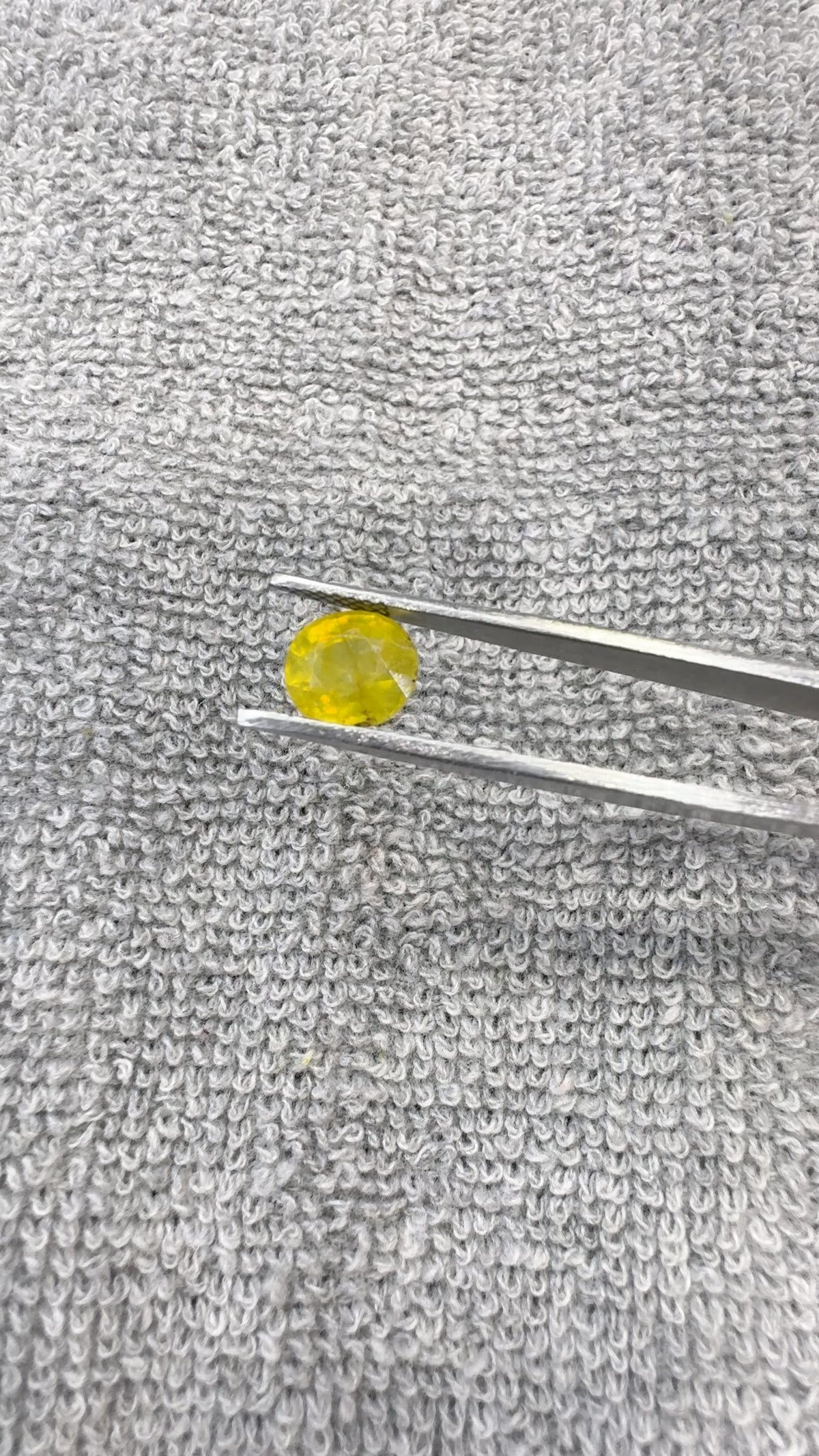 3.650 Carat Certified Natural Yellow Sapphire