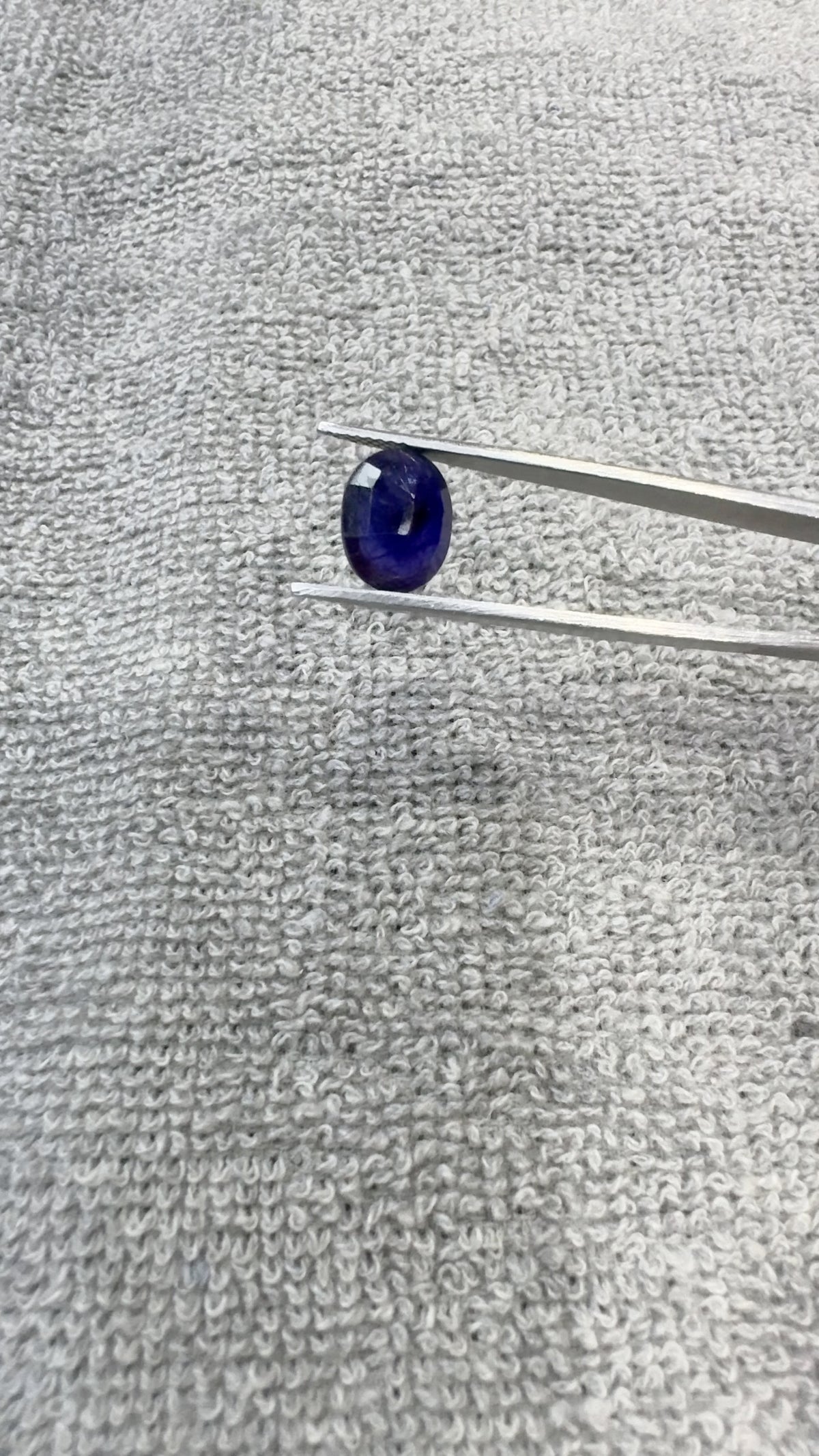 6.05 Carat Certified Natural Blue Sapphire