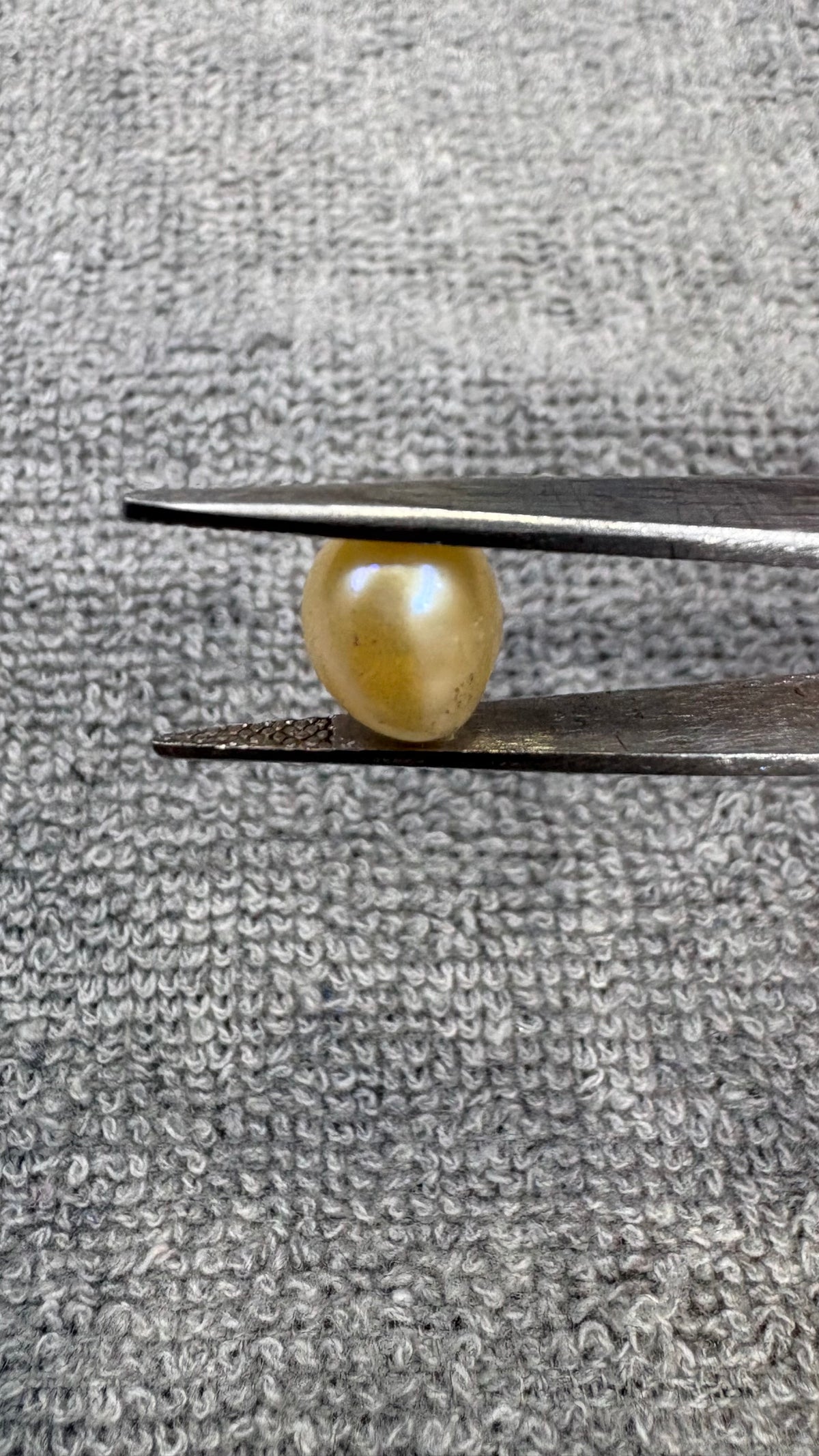5.60 Carat Certified Natural Moti