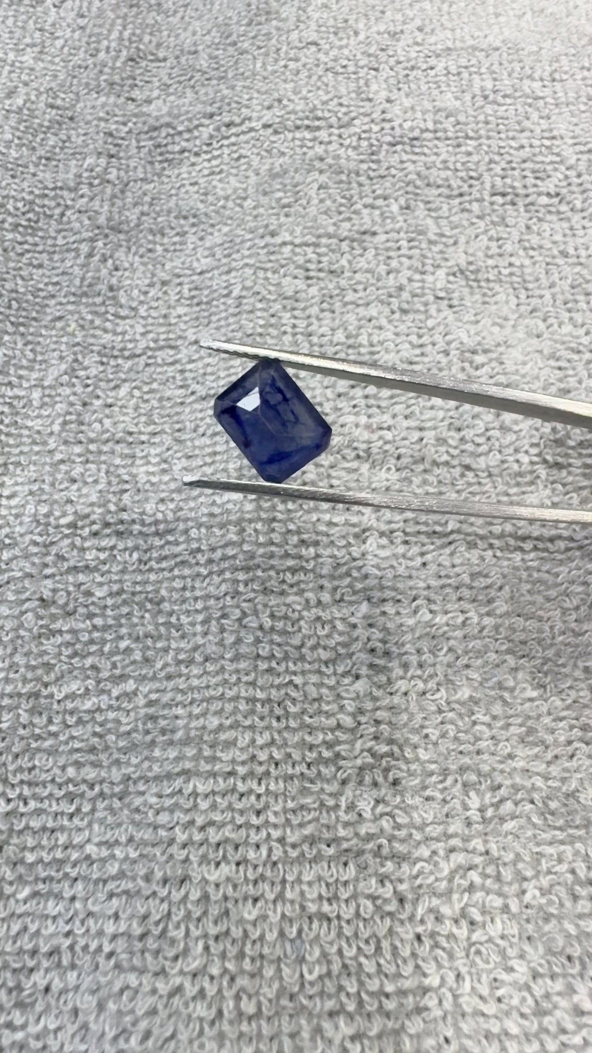 5.38 Carat Certified Natural Blue Sapphire