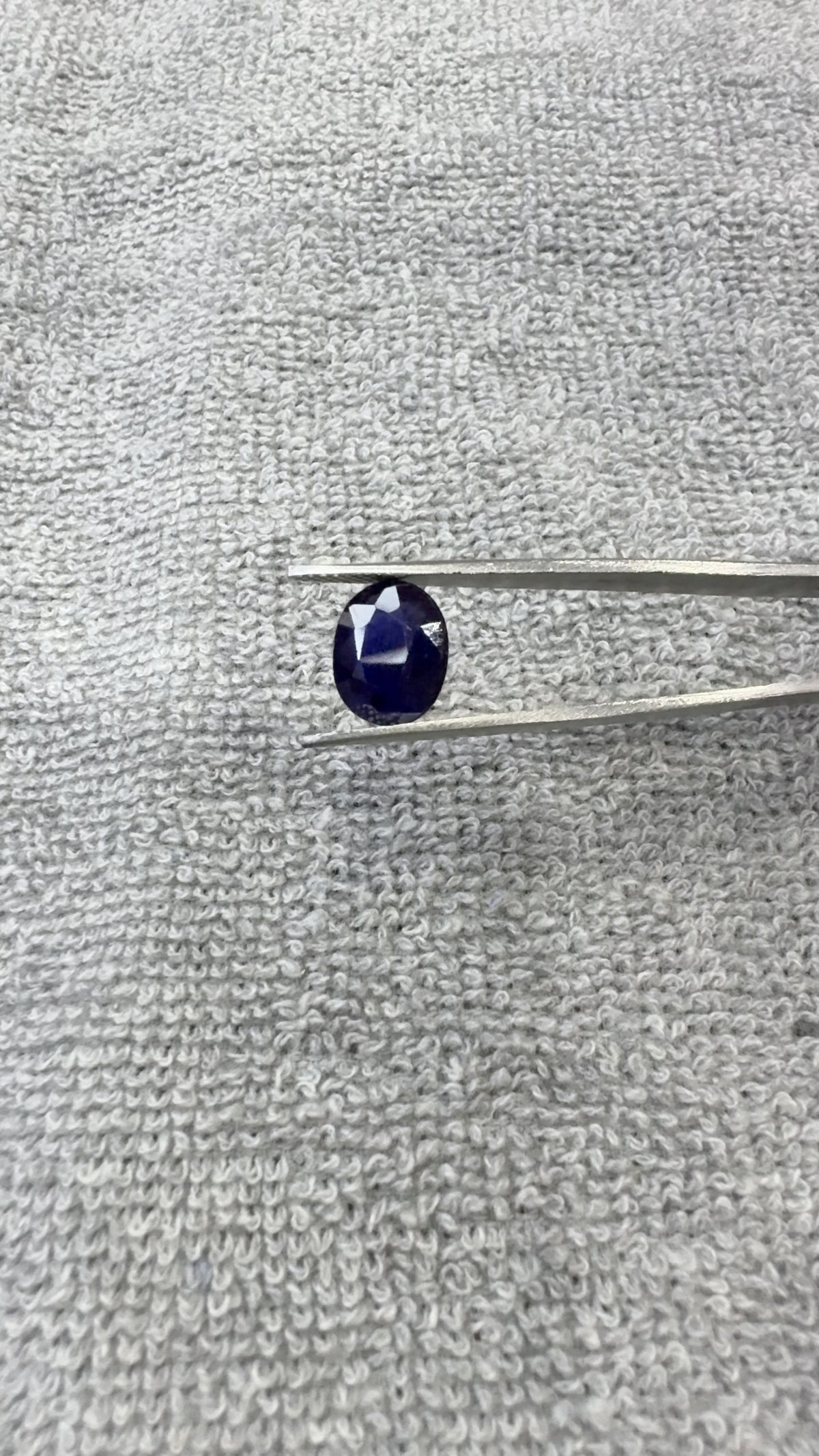 6.05 Carat Certified Natural Blue Sapphire
