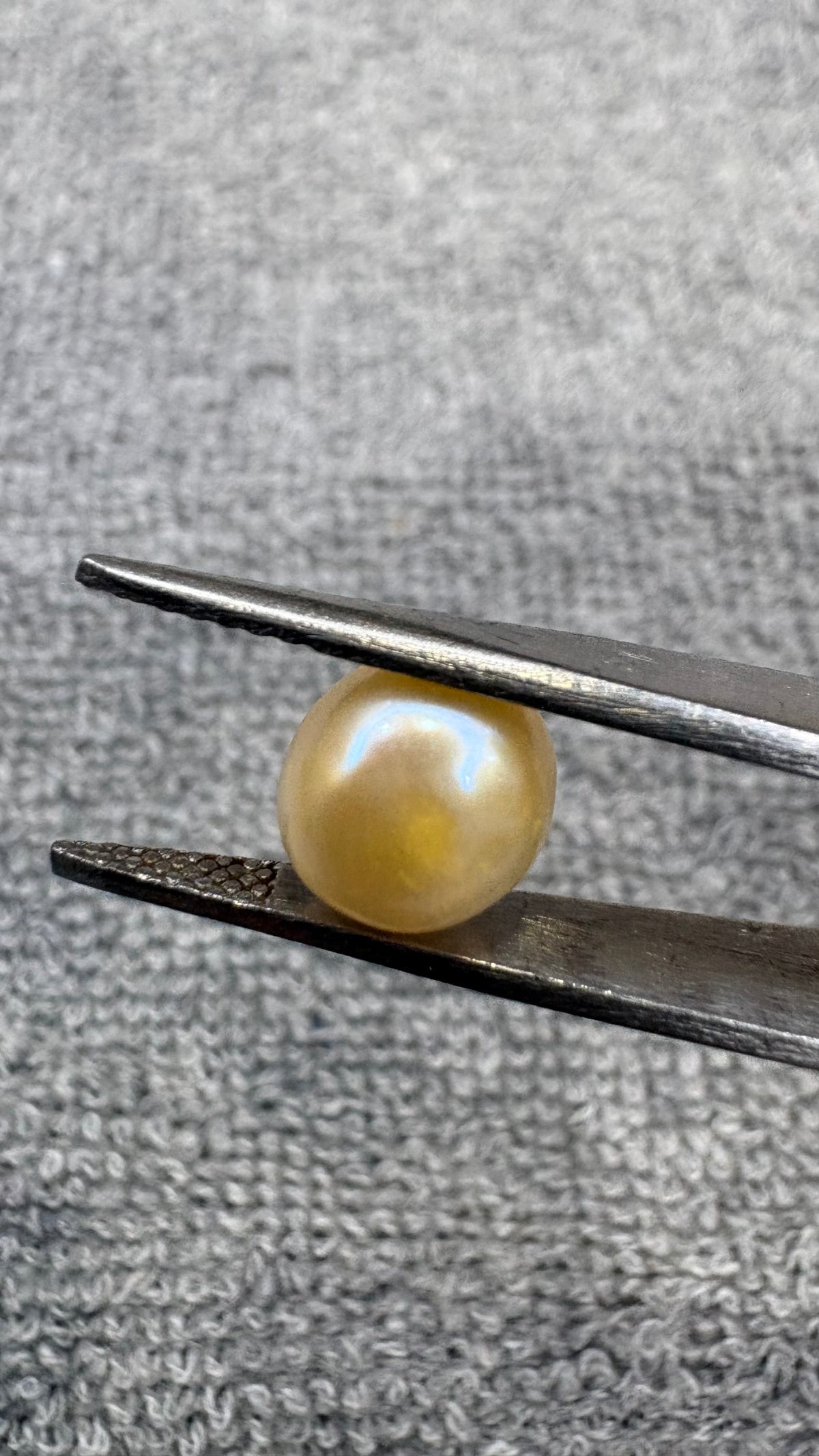 4.87 Carat Certified Natural Moti