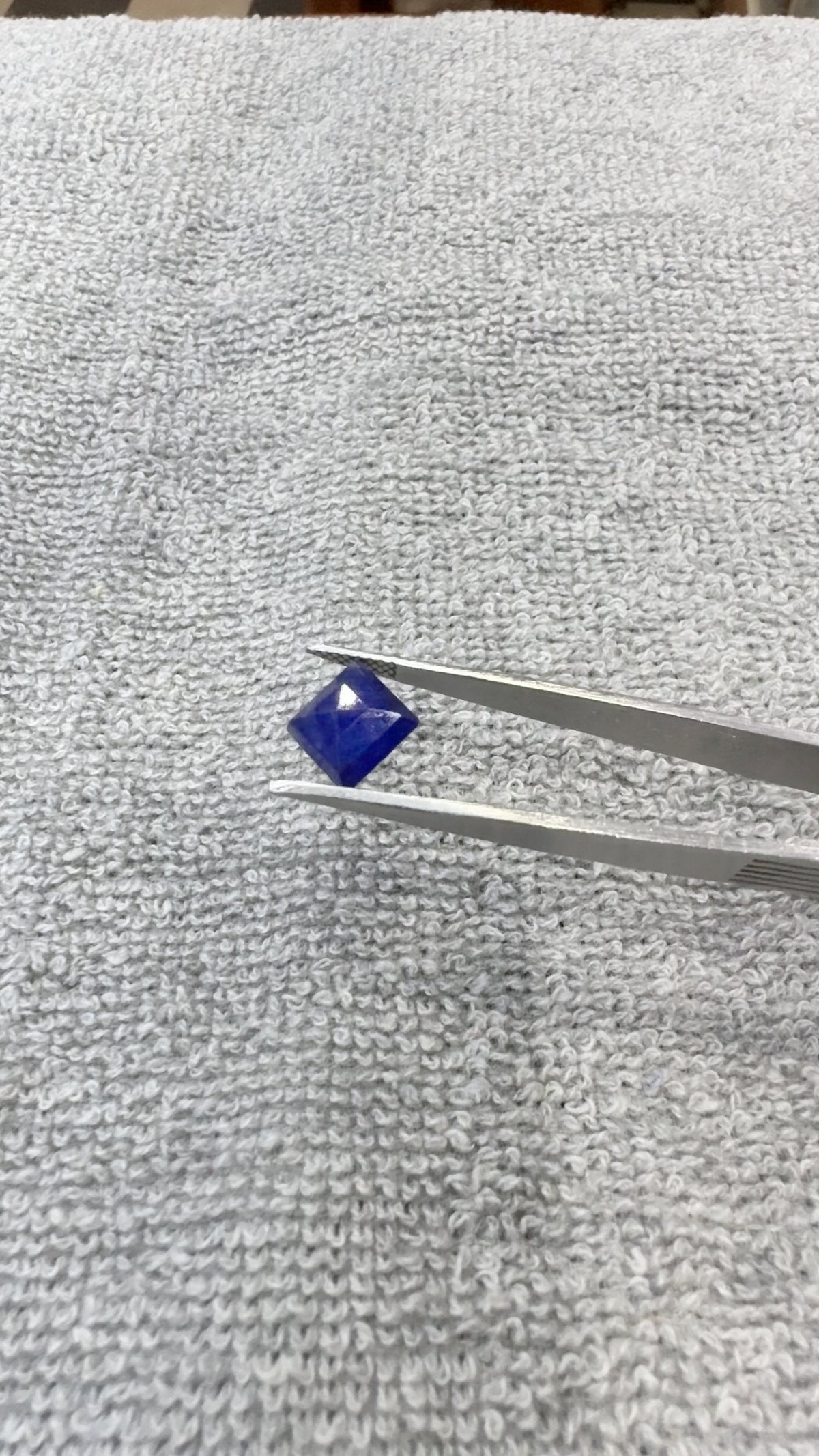 4.44 Carat Certified Natural Blue Sapphire