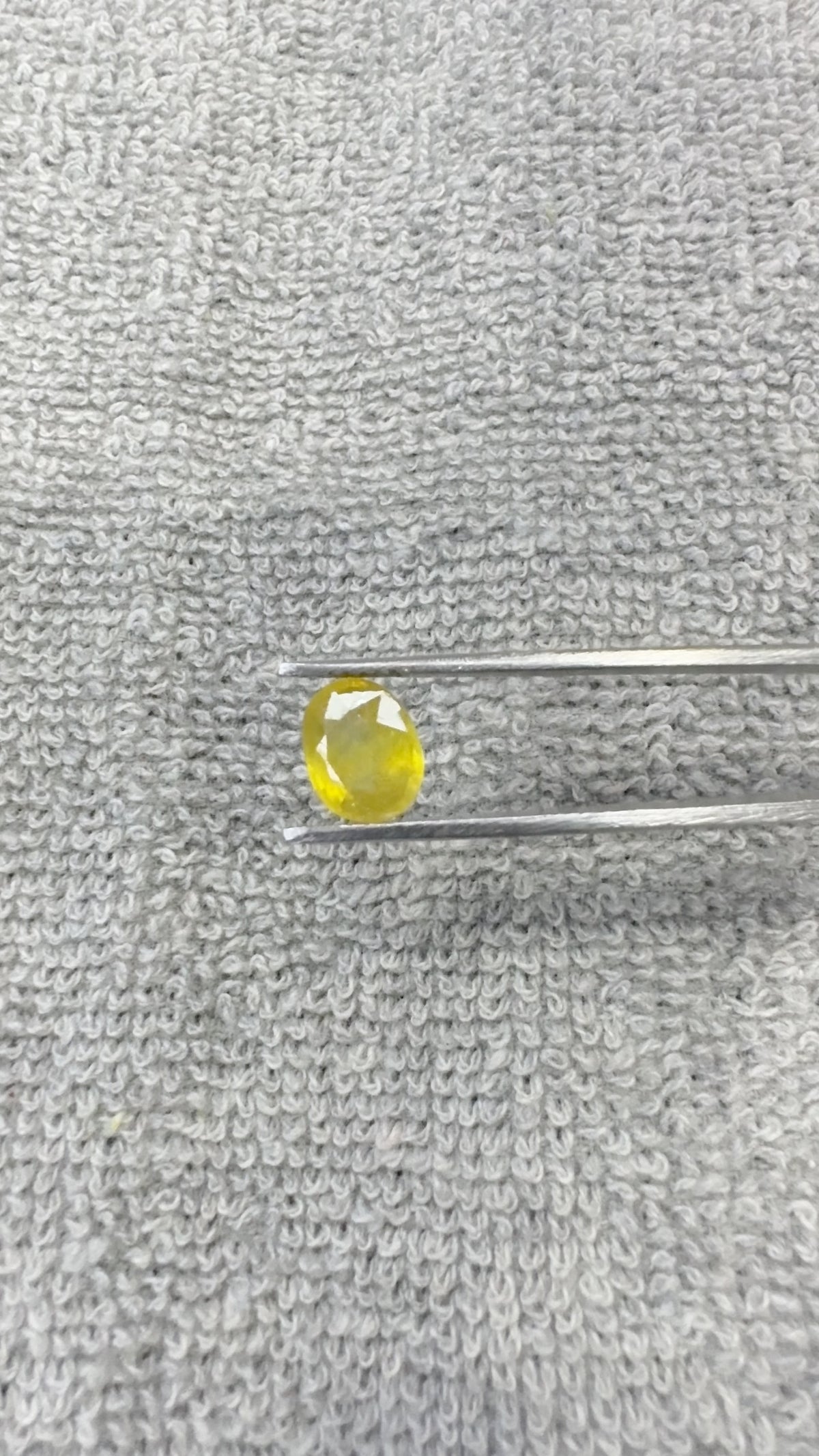 3.750 Carat Certified Natural Yellow Sapphire
